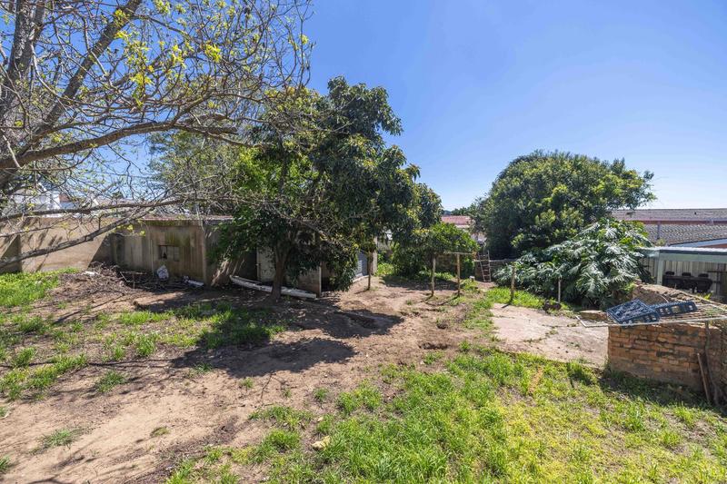 5 Bedroom Property for Sale in Sunnyside Eastern Cape